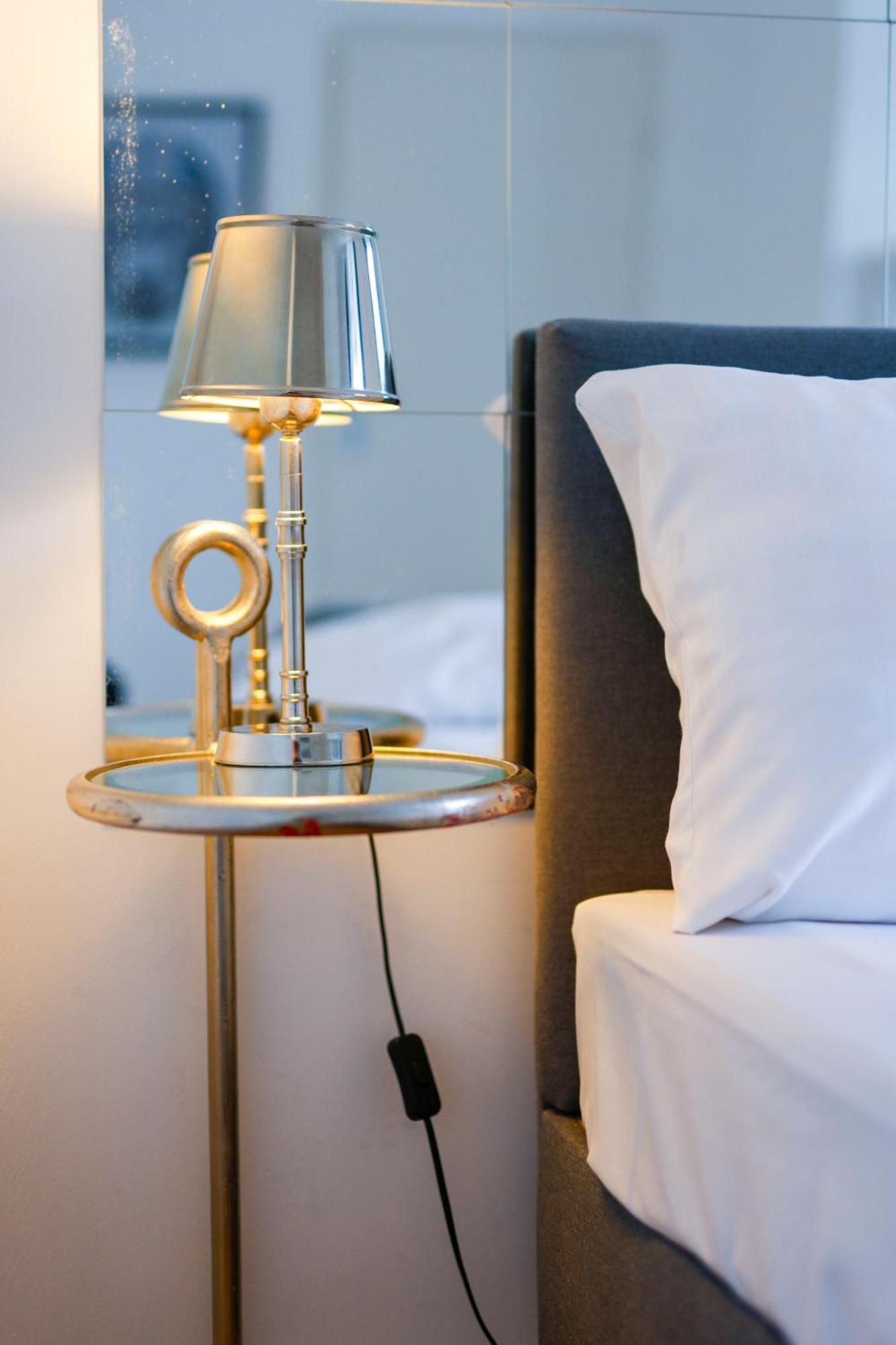 המבורג Sleephotels Alsterroom מראה חיצוני תמונה